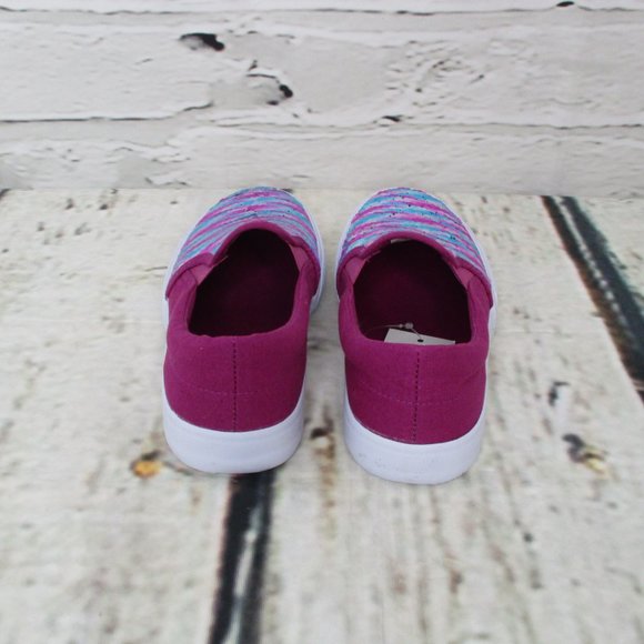 Cat & Jack Low Top Flip Sequin Fashion Sneakers - Picture 3 of 7